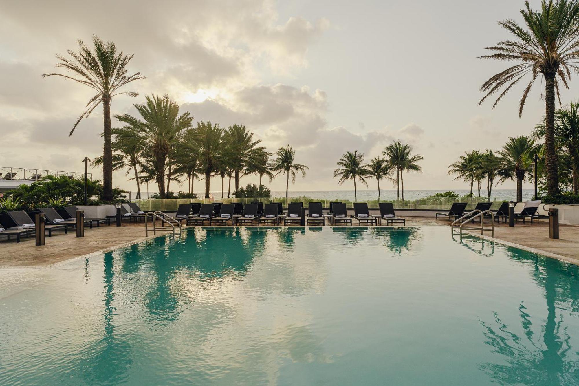 Nobu Hotel Маями Бийч Екстериор снимка